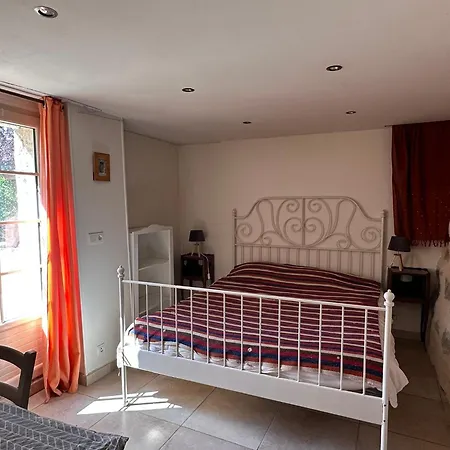 Domaine Mont Saint Juan Holiday home Aspremont (Hautes-Alpes)